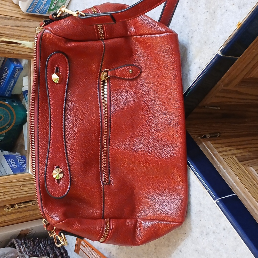 Woman's hand bag or purse very nice